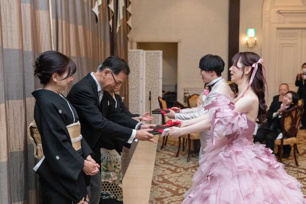 大好きなポケモンの世界観＆大人可愛いドレスで魅せる！笑顔いっぱいの結婚式